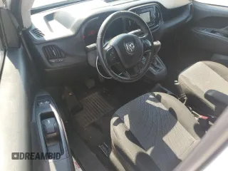 2017 Ram ProMaster City Cargo Tradesman z VIN ZFBERFAB7H6E71317, wystawiony jako Copart lot #59915055 z przebiegiem 93 183 mil mil oraz Szkoda całkowita • Salvage title. Historia ofert i sprzedaży dostępna na DreamBid. Obrazek 8.
