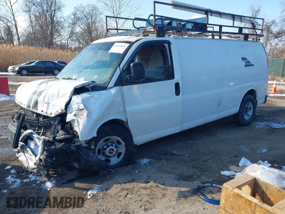 2012 GMC Savana Cargo Van with VIN 1GTW7GCA2C1167106, listed as a IAAI auction lot 41379838 with 1 mi miles. Bid and sale history available at carsss.com. Image 17.
