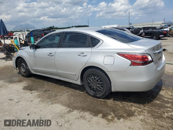 2015 Nissan Altima 2.5 z VIN 1N4AL3AP4FC126335, wystawiony jako Copart lot #58576515 z przebiegiem 88 344 mil mil oraz Szkoda całkowita • Salvage title. Historia ofert i sprzedaży dostępna na DreamBid. Obrazek 2.