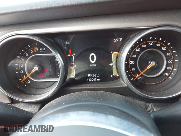 2018 Jeep Wrangler Unlimited Sahara с VIN 1C4HJXEG4JW304820, выставлен на аукционе IAAI как лот 42206997 с пробегом 113 047 миль миль и . История ставок и продаж доступна на DreamBid. Изображение 7.