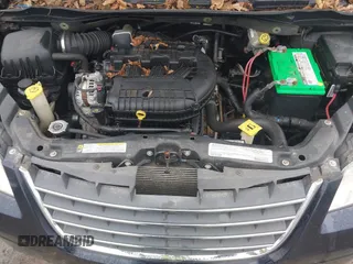 2010 Chrysler Town & Country Touring Plus with VIN 2A4RR8DX9AR495058, listed as a IAAI auction lot 42160125 with 171,860 mi miles. Bid and sale history available at carsss.com. Image 10.