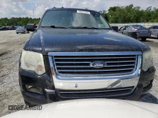 2007 Ford Explorer XLT with VIN 1FMEU63E27UA69789, listed as a Copart auction lot 54572795 with 203,686 mi miles and Salvage title. Bid and sale history available at DreamBid. Image 5.