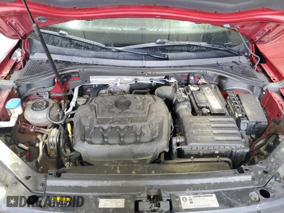 2018 Volkswagen Tiguan SEL with VIN 3VV3B7AX0JM124135, listed as a Copart auction lot 60721155 with 98,247 mi miles and Salvage title. Bid and sale history available at DreamBid. Image 12.