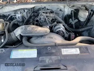 2000 Chevrolet Silverado 2500 LS с VIN 1GCGK24U7YE173174, выставлен на аукционе Copart как лот 86401474 с пробегом 238 917 миль миль и Списание • Salvage title. История ставок и продаж доступна на DreamBid. Изображение 13.