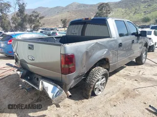 2007 Ford F-150 XLT with VIN 1FTRW12W47KC10337, listed as a IAAI auction lot 41568915 with 189,685 mi miles. Bid and sale history available at carsss.com. Image 4.