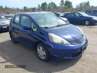 2013 Honda Fit with VIN JHMGE8H36DC017403, listed as a IAAI auction lot 42044816 with 206,688 mi miles. Bid and sale history available at carsss.com. Image 1.