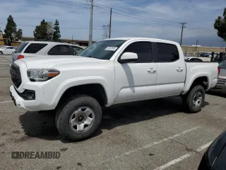 2017 Toyota Tacoma SR5 z VIN 3TMAZ5CN0HM051764, wystawiony jako Copart lot #56583595 z przebiegiem 116 743 mil mil oraz Szkoda całkowita • Salvage title. Historia ofert i sprzedaży dostępna na DreamBid. Obrazek 1.