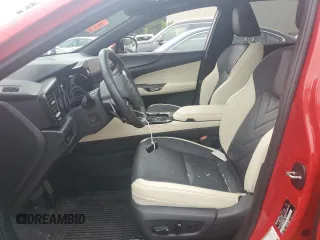 2024 Lexus NX 450h+ Luxury z VIN JTJHKCFZ5R2029481, wystawiony jako Copart lot #65912404 z przebiegiem 17 815 mil mil oraz Szkoda całkowita • Salvage title. Historia ofert i sprzedaży dostępna na DreamBid. Obrazek 7.