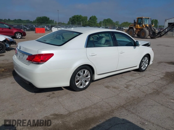 2012 Toyota Avalon with VIN 4T1BK3DB1CU454489, listed as a IAAI auction lot 42230293 with 197,117 mi miles and . Bid and sale history available at DreamBid. Image 4.