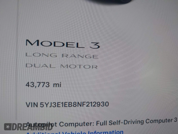 2022 Tesla Model 3 Long Range z VIN 5YJ3E1EB8NF212930, wystawiony jako IAAI lot #41658127 z przebiegiem 43 773 mil mil oraz . Historia ofert i sprzedaży dostępna na DreamBid. Obrazek 7.