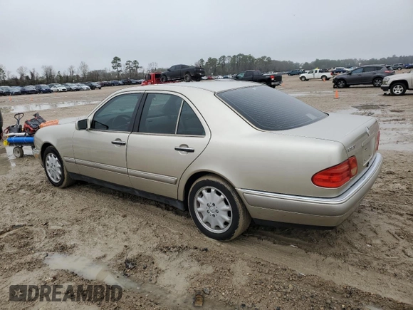 1997 Mercedes-Benz E-Class with VIN WDBJF55F2VJ031344, listed as a Copart auction lot 46499055 with 109,833 mi miles and Clean Title. Bid and sale history available at carsss.com. Image 2.