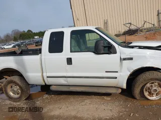 2000 Ford F-250 XL z VIN 1FTNX21F7YEC15664, wystawiony jako IAAI lot #41600552 z przebiegiem 340 100 mil mil oraz . Historia ofert i sprzedaży dostępna na DreamBid. Obrazek 13.