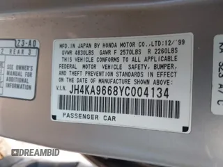 2000 Acura RL w/Navigation System with VIN JH4KA9668YC004134, listed as a IAAI auction lot 41475780 with 212,473 mi miles. Bid and sale history available at carsss.com. Image 9.