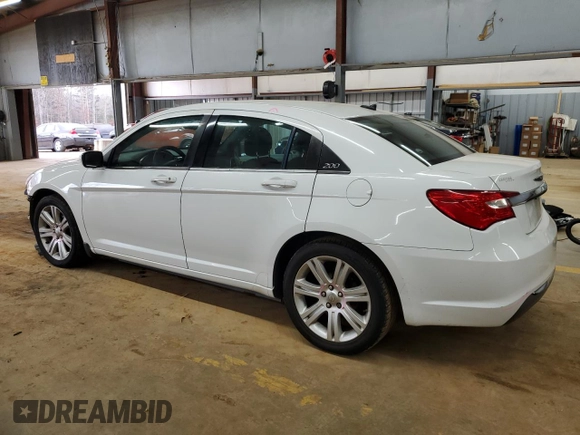 2013 Chrysler 200 LX with VIN 1C3CCBAB9DN761882, listed as a Copart auction lot 85113374 with 164,102 mi miles and Salvage Title. Bid and sale history available at carsss.com. Image 2.