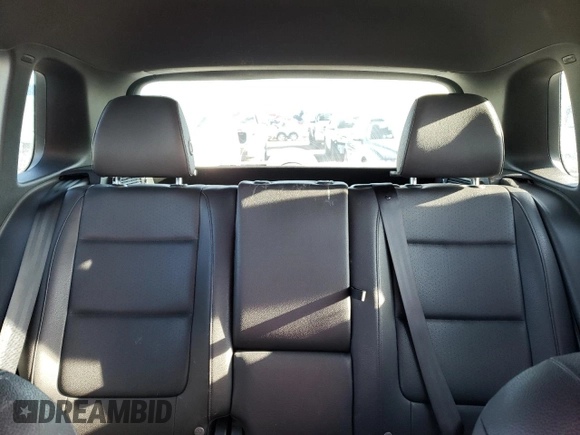 2016 Volkswagen Tiguan R-Line with VIN WVGBV7AX9GW082750, listed as a Copart auction lot 42949505 with 106,243 mi miles and Salvage Title. Bid and sale history available at DreamBid. Image 10.