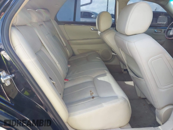 2008 Cadillac DTS 1SC with VIN 1G6KD57Y18U195569, listed as a IAAI auction lot 41936784 with 123,924 mi miles and . Bid and sale history available at carsss.com. Image 8.