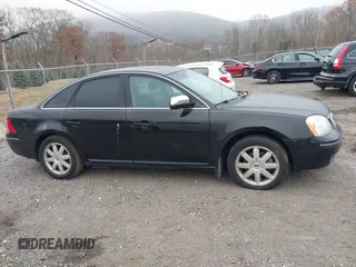 2006 Ford Five Hundred Limited with VIN 1FAHP281X6G162828, listed as a IAAI auction lot 40760799 with 192,998 mi miles. Bid and sale history available at carsss.com. Image 13.