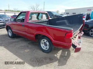1999 GMC Sonoma with VIN 1GTCS1443X8530274, listed as a IAAI auction lot 41937187 with 210,244 mi miles. Bid and sale history available at carsss.com. Image 3.