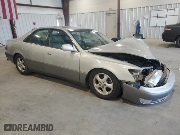 1999 Lexus ES 300 с VIN JT8BF28GXX0235471, выставлен на аукционе Copart как лот 57982605 с пробегом 187 958 миль миль и Списание • Salvage title. История ставок и продаж доступна на DreamBid. Изображение 4.