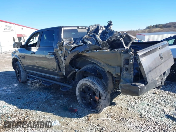 2018 Ram 2500 Big Horn with VIN 3C6UR5DJ8JG341352, listed as a IAAI auction lot 38465028 with 110,201 mi miles. Bid and sale history available at carsss.com. Image 3.