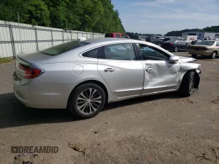 2017 Buick LaCrosse Premium with VIN 1G4ZR5SS1HU158257, listed as a Copart auction lot 53061975 with 32,108 mi miles and Salvage Title. Bid and sale history available at carsss.com. Image 3.