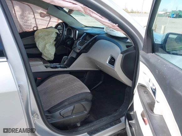 2014 Chevrolet Equinox LT with VIN 2GNFLFEK7E6212883, listed as a IAAI auction lot 41712016 with 105,113 mi miles. Bid and sale history available at carsss.com. Image 5.