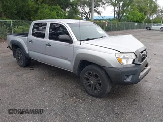 2012 Toyota Tacoma z VIN 5TFJX4CN4CX016017, wystawiony jako IAAI lot #42416542 z przebiegiem 116 900 mil mil oraz . Historia ofert i sprzedaży dostępna na DreamBid. Obrazek 1.