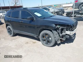 2017 Jeep Cherokee Sport с VIN 1C4PJMAB8HW633471, выставлен на аукционе IAAI как лот 41789404 с пробегом 146 620 миль миль и . История ставок и продаж доступна на DreamBid. Изображение 1.