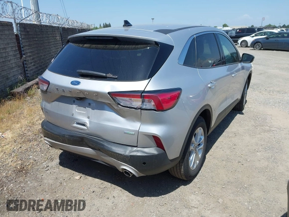 2020 Ford Escape SE с VIN 1FMCU0G68LUA82385, выставлен на аукционе IAAI как лот 42113552 с пробегом 82 771 миль миль и . История ставок и продаж доступна на DreamBid. Изображение 4.