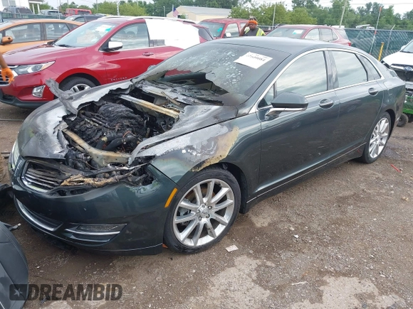2016 Lincoln MKZ z VIN 3LN6L2GK4GR605486, wystawiony jako IAAI lot #42609084 z przebiegiem Nie podano mil oraz . Historia ofert i sprzedaży dostępna na DreamBid. Obrazek 2.