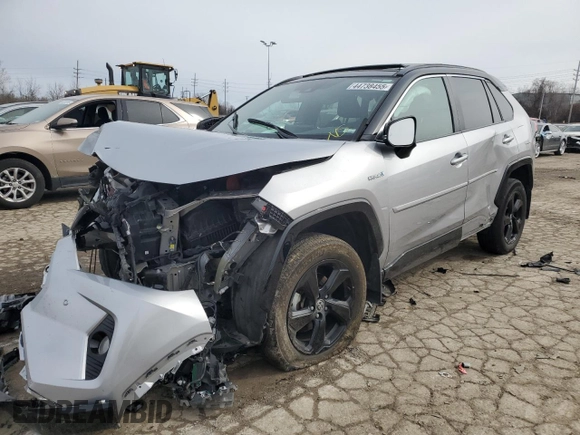 2021 Toyota RAV4 Hybrid XSE z VIN 4T3E6RFV2MU060908, wystawiony jako Copart lot #44738455 z przebiegiem 74 536 mil mil oraz Szkoda całkowita • Salvage title. Historia ofert i sprzedaży dostępna na DreamBid. Obrazek 1.