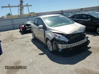 2018 Ford C-Max SE z VIN 1FADP5AU9JL101832, wystawiony jako Copart lot #58035695 z przebiegiem 111 574 mil mil oraz Szkoda całkowita • Salvage title. Historia ofert i sprzedaży dostępna na DreamBid. Obrazek 15.