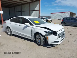 2016 Ford Fusion SE with VIN 3FA6P0H79GR257701, listed as a IAAI auction lot 41624311 with 118,963 mi miles. Bid and sale history available at carsss.com. Image 1.