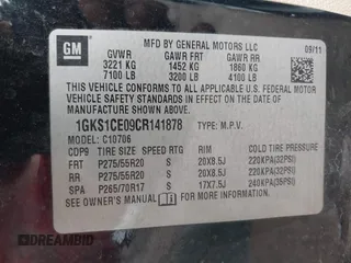 2012 GMC Yukon SLT with VIN 1GKS1CE09CR141878, listed as a IAAI auction lot 41552512 with 204,253 mi miles. Bid and sale history available at carsss.com. Image 9.