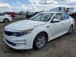 2016 Kia Optima LX z VIN KNAGT4L33G5102003, wystawiony jako Copart lot #56162225 z przebiegiem 125 532 mil mil oraz Czysty tytuł • Clean title. Historia ofert i sprzedaży dostępna na DreamBid. Obrazek 1.