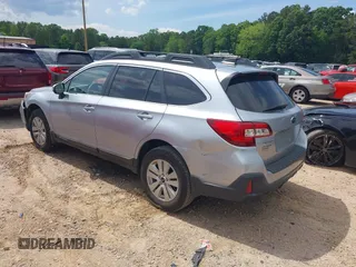 2018 Subaru Outback Premium z VIN 4S4BSAFC0J3207249, wystawiony jako IAAI lot #42231885 z przebiegiem 95 739 mil mil oraz . Historia ofert i sprzedaży dostępna na DreamBid. Obrazek 3.