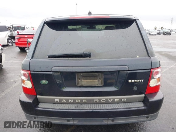 2006 Land Rover Range Rover Sport HSE с VIN SALSF25436A978244, выставлен на аукционе IAAI как лот 41513803 с пробегом 169 932 миль миль и . История ставок и продаж доступна на DreamBid. Изображение 16.