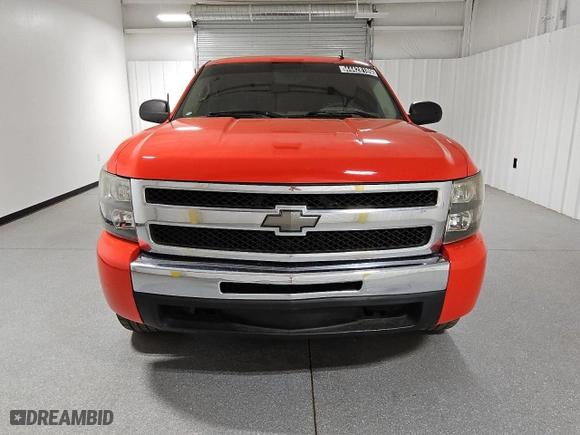 2009 Chevrolet Silverado 1500 LS with VIN 3GCEC13C79G121271, listed as a Copart auction lot 44428185 with 206,007 mi miles and Clean Title. Bid and sale history available at carsss.com. Image 5.