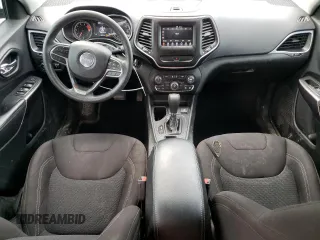 2019 Jeep Cherokee Latitude with VIN 1C4PJLCX7KD331871, listed as a Copart auction lot 59685665 with 90,787 mi miles and Salvage title. Bid and sale history available at DreamBid. Image 8.