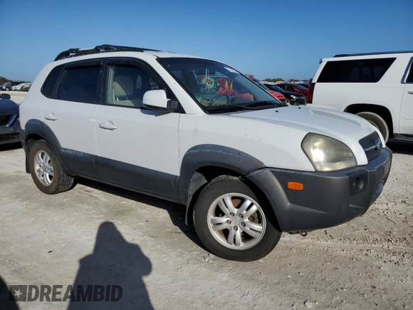 2007 Hyundai Tucson SE with VIN KM8JN12D47U641209, listed as a Copart auction lot 77636264 with Not Provided miles and Salvage Title. Bid and sale history available at carsss.com. Image 4.