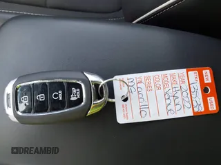 2022 Hyundai Venue SEL z VIN KMHRC8A32NU172418, wystawiony jako IAAI lot #42193335 z przebiegiem 34 147 mil mil oraz . Historia ofert i sprzedaży dostępna na DreamBid. Obrazek 11.