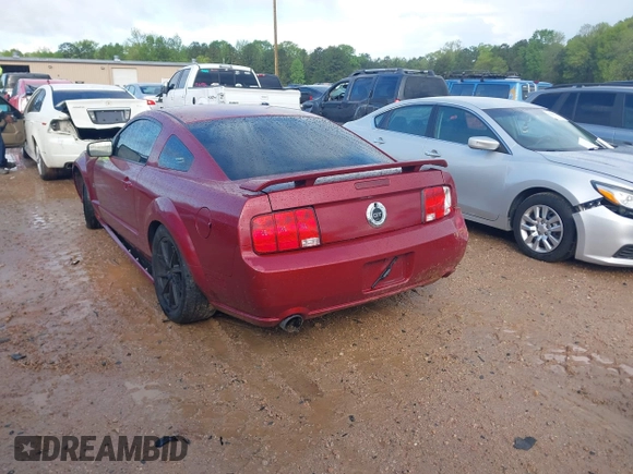 2006 Ford Mustang GT Deluxe with VIN 1ZVFT82H265195370, listed as a IAAI auction lot 42018364 with 129,165 mi miles. Bid and sale history available at carsss.com. Image 3.