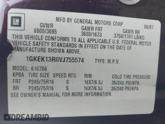 1997 GMC Yukon with VIN 1GKEK13R0VJ755574, listed as a IAAI auction lot 41158932 with 212,668 mi miles. Bid and sale history available at carsss.com. Image 9.