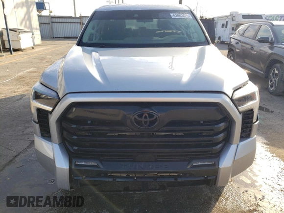 2022 Toyota Tundra 2WD SR5 with VIN 5TFLA5AB8NX015349, listed as a Copart auction lot 43063425 with 34,977 mi miles and Salvage Title. Bid and sale history available at carsss.com. Image 5.