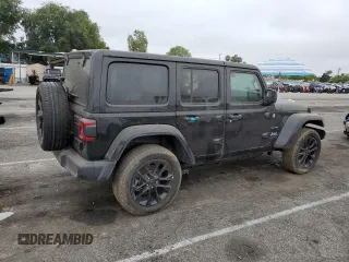 2024 Jeep Wrangler Sahara with VIN 1C4RJXP6XRW168603, listed as a Copart auction lot 59056565 with 5,625 mi miles and Non repairable. Bid and sale history available at DreamBid. Image 3.