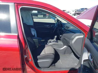 2019 Nissan Rogue SL with VIN 5N1AT2MT7KC799235, listed as a IAAI auction lot 41421764 with 42,558 mi miles. Bid and sale history available at carsss.com. Image 5.