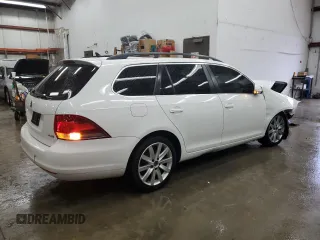 2010 Volkswagen Jetta SE with VIN 3VWTX7AJ8AM685028, listed as a Copart auction lot 83465474 with 99,943 mi miles and Salvage title. Bid and sale history available at DreamBid. Image 3.