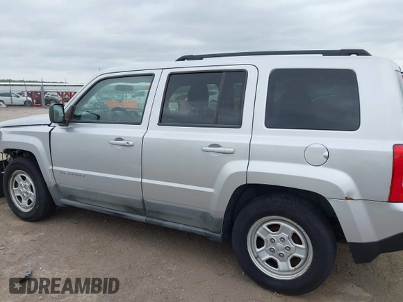 2011 Jeep Patriot Sport with VIN 1J4NT1GA1BD108246, listed as a IAAI auction lot 42010042 with 118,472 mi miles and . Bid and sale history available at carsss.com. Image 15.