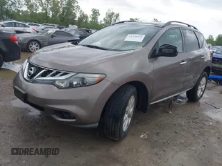 2011 Nissan Murano LE z VIN JN8AZ1MW3BW182568, wystawiony jako IAAI lot #42230428 z przebiegiem 115 348 mil mil oraz . Historia ofert i sprzedaży dostępna na DreamBid. Obrazek 17.