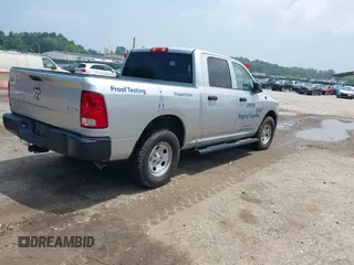 2016 Ram 1500 Tradesman z VIN 1C6RR7KG3GS305742, wystawiony jako IAAI lot #42548001 z przebiegiem 313 235 mil mil oraz . Historia ofert i sprzedaży dostępna na DreamBid. Obrazek 4.